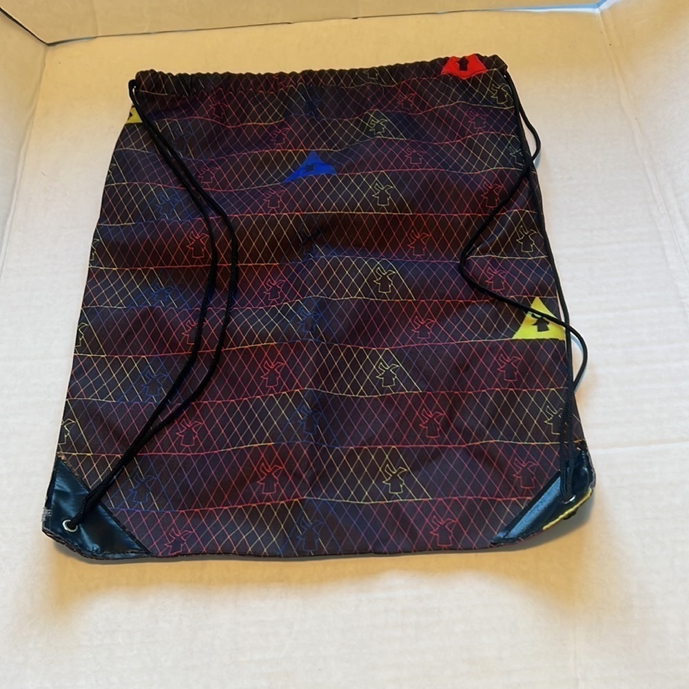 Dutch Bros draw string backpack. - Picture 4 of 6